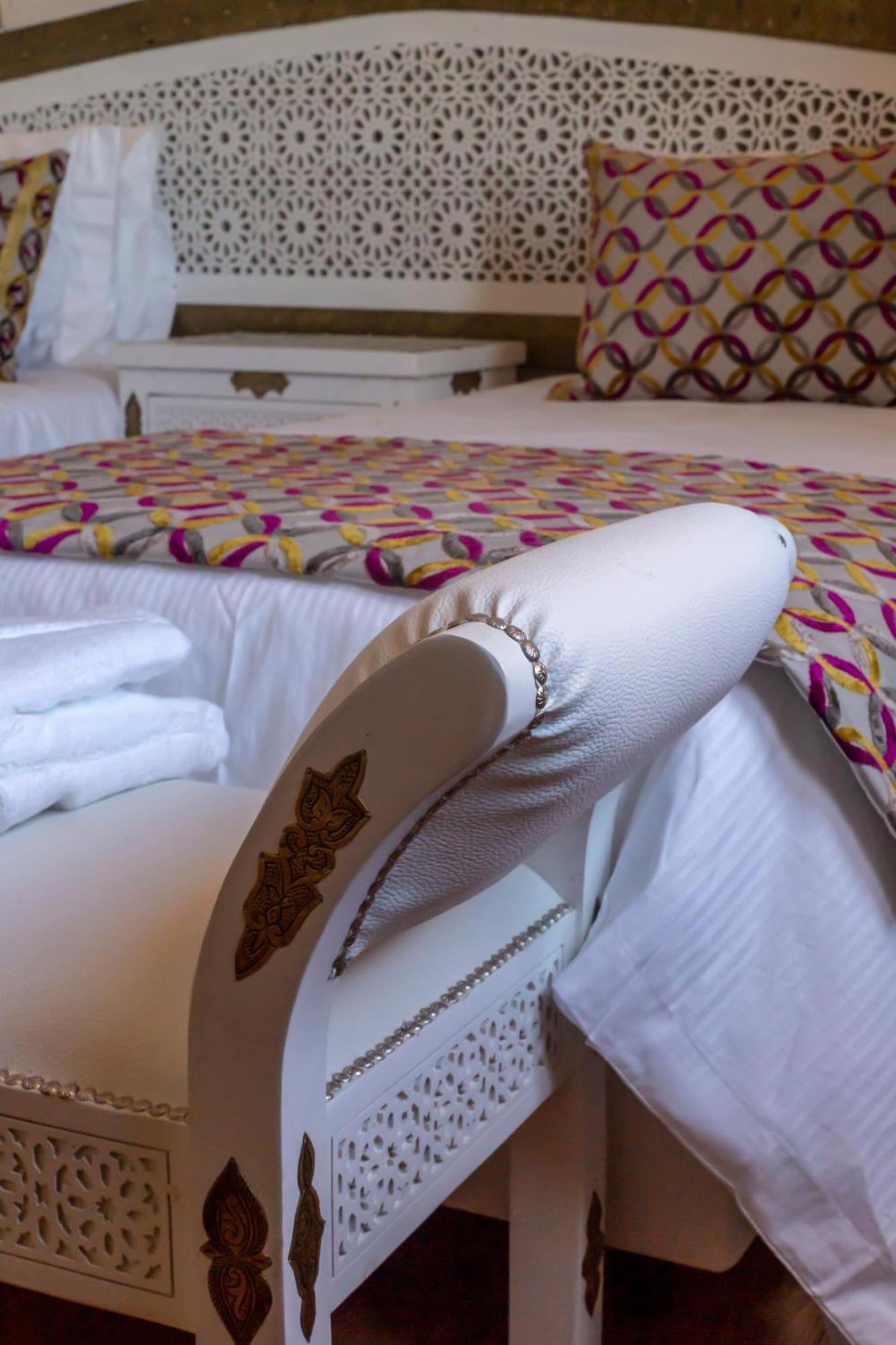 Al Karob Yoga Boutique Hotel Guia  Eksteriør billede