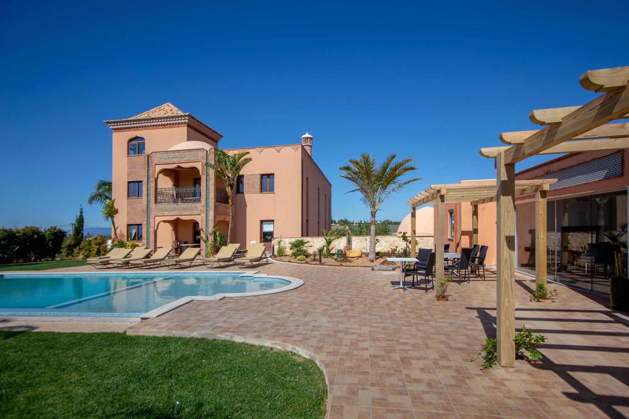 Al Karob Yoga Boutique Hotel Guia  Eksteriør billede